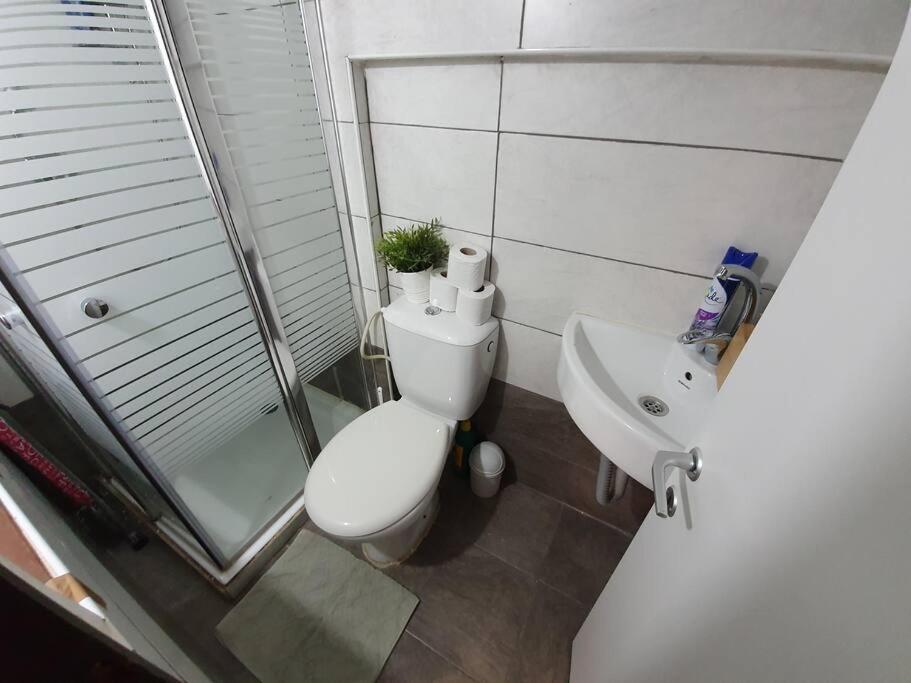 Gabriel Apartments เยรูซาเลม ภายนอก รูปภาพ