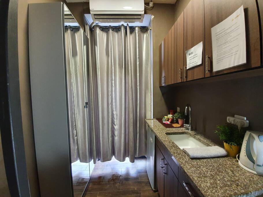 Gabriel Apartments เยรูซาเลม ภายนอก รูปภาพ